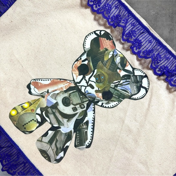 Custom cream and purple tote bag - Picture 12 of 15